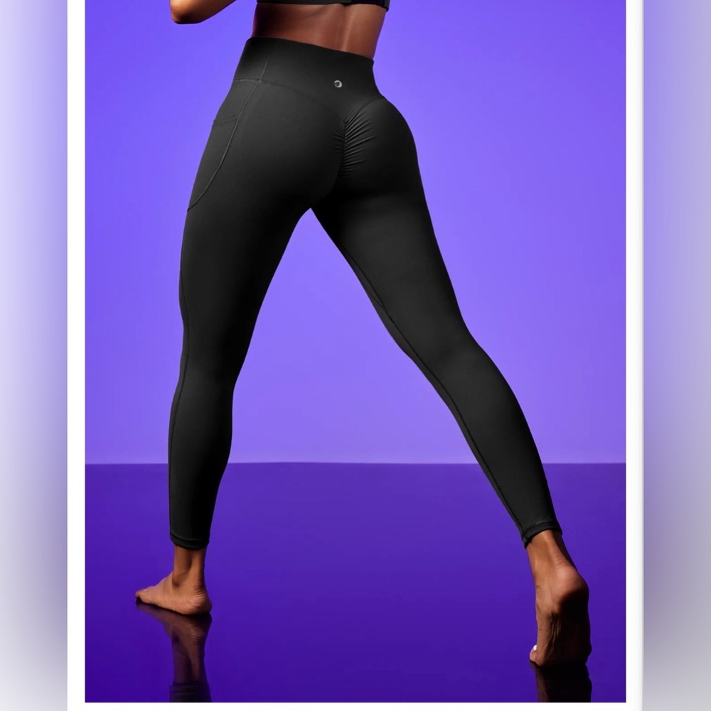 ♥️ 2/$10 IUGA PowerTight High-Waisted Leggings